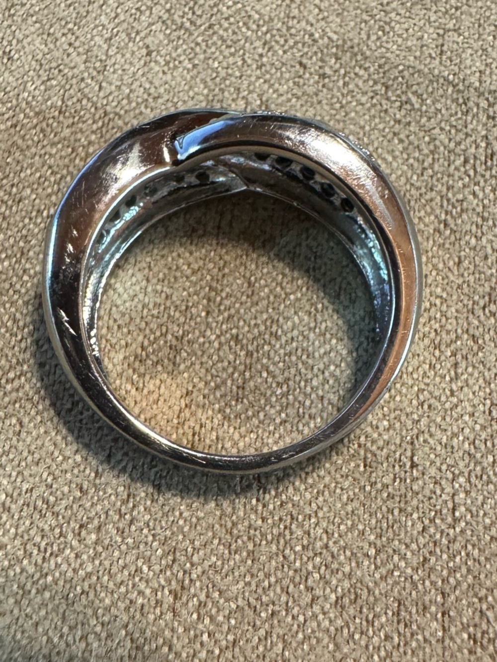 Black & Clear CZ Infinity Crossover Ring Silver Tone Statement Ring Size 8 - Picture 5 of 6